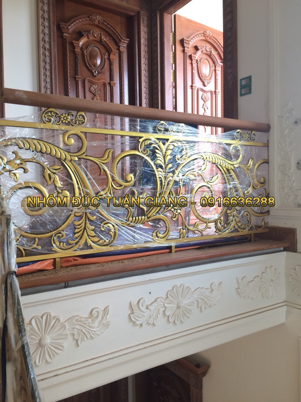 Cầu Thang Nhôm Đúc: So Sánh Toàn Diện Ưu - Nhược Điểm