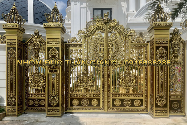 Tận hưởng vẻ đẹp vượt thời gian với cổng nhôm đúc trang trí