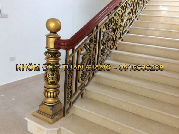 Hướng dẫn chọn mẫu cầu thang nhôm đúc phù hợp với ngôi nhà của bạn